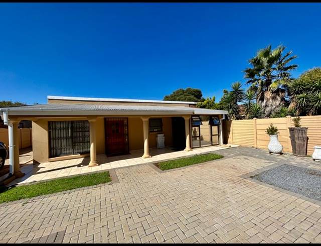 2 BEDROOM HOUSE FOR SALE IN VANDERBIJLPARK CW 6